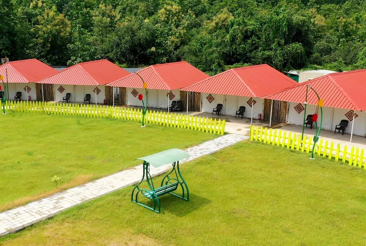 Praveg Tent City Narmada, Statue Of Unity Kevadia المظهر الخارجي الصورة